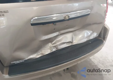 2008 Chrysler Town & Country Limited z USA, uszkodzony, nr VIN 2A8HR64X28R691450